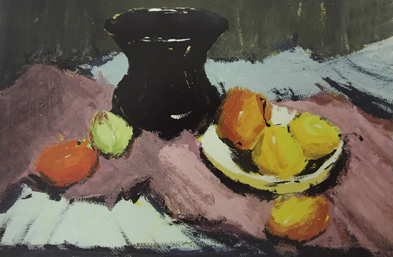 作品构图饱满,主体突出,色彩关系成立,用笔、用色大方果断。但各物体与前景布褶的处理不够,颜色与结构表达有些简单。